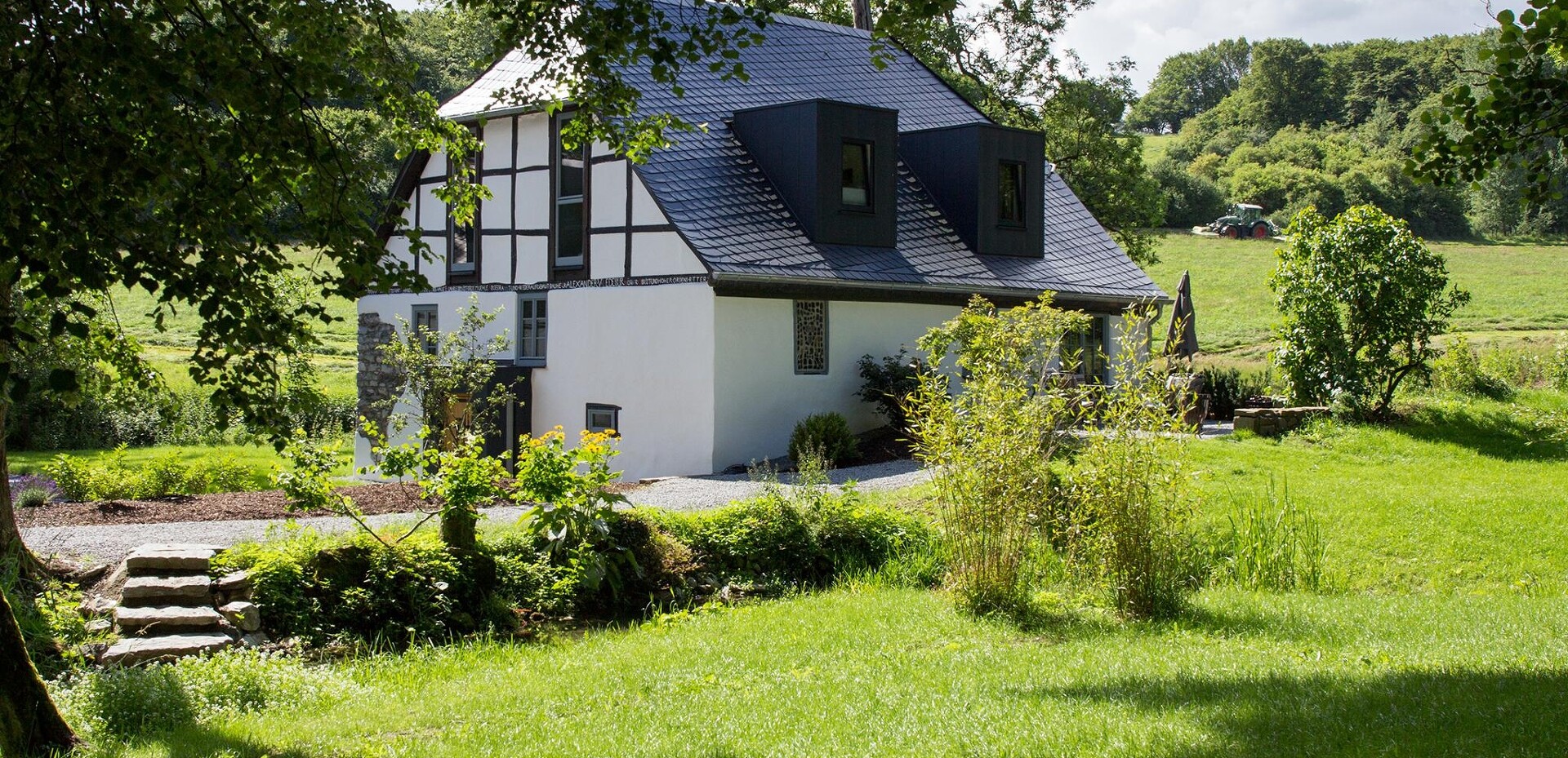 Es beginnt zu dämmern ... Es beginnt zu dämmern ...